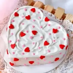 Heart Shaped Chocolate Cake with Cream Frosting Half Kgs