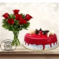 Strawberry Cake Half Kg with 6 Red Roses Bunch