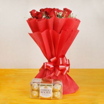 10 Red Roses and 16 Ferrero Rochers Chocolate