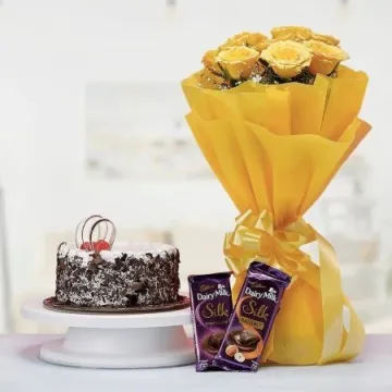 6 Roses with Half Kg Cake and 2 Dairy Milk Chocolates
