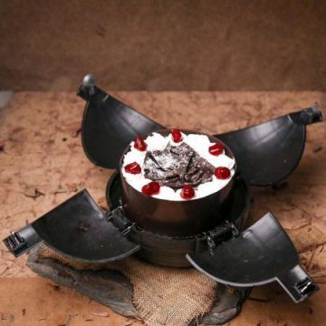 Black Forest Bomb Cake Half Kg