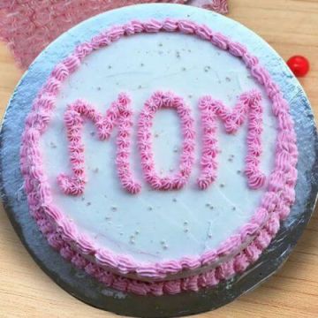 Creamy Mom Cake