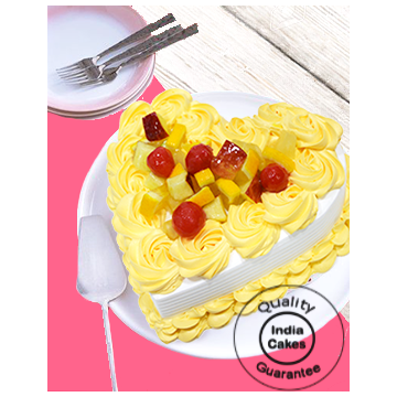Floral Mix Fruit Heart Shaped Cake Half Kg