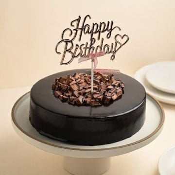 Happy Birthday Kitkat Cake Half Kg
