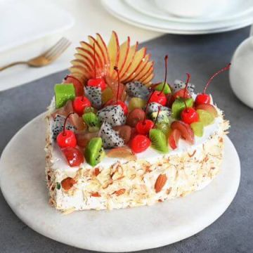 Heart Shape Fruit Nut Cake Half Kg