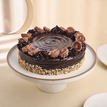 Lavish Ferrero Rocher Cake Half Kg