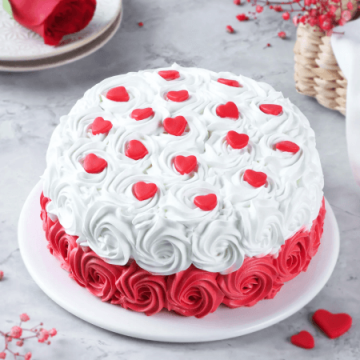 Little Heart Chocolate Cake Half Kg