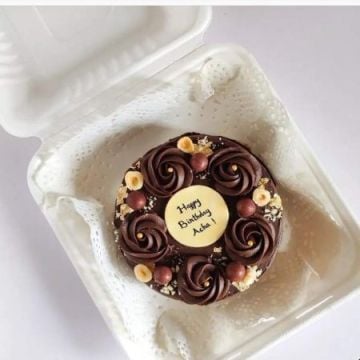 Stunning Bento Cake