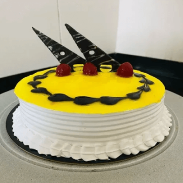 Tempting Pineapple Cake 1 Kgs