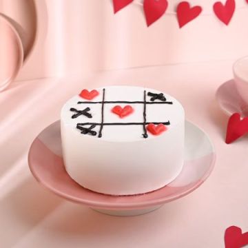 Tic Tac Toe Love Mini Cake