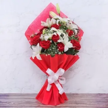 Valiant Beauty of Love