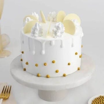 Yummy Pineapple Cake Half Kg