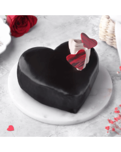 Allure Truffle Heart Shaped Cake Half Kg