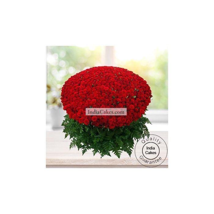 1,000 red roses in a bunch 1,000 red roses in a bunch