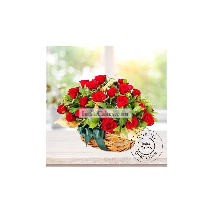 25 Roses In a Basket 25 Roses In a Basket