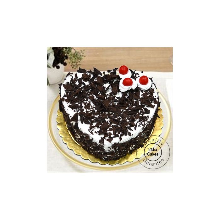 Black Forest Cake 1 Kg Heart Shaped Black Forest Cake 1 Kg Heart Shaped