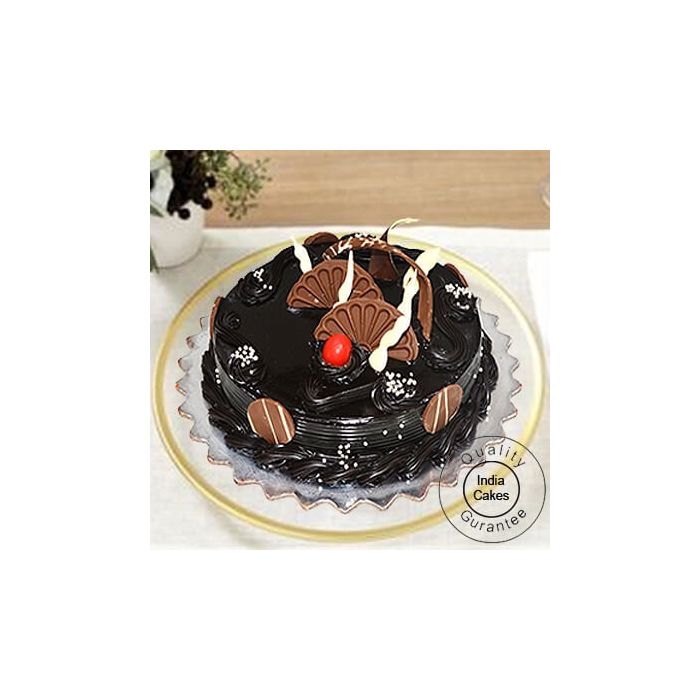 Half Kg Choco Rocher Cake Half Kg Choco Rocher Cake