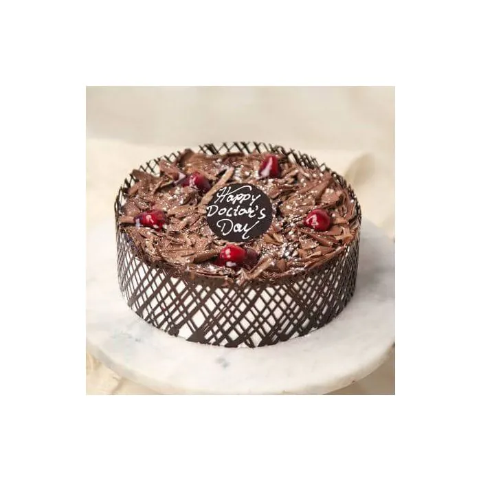 Eggless Doc Day Exclusive Blackforest Cake Half Kg