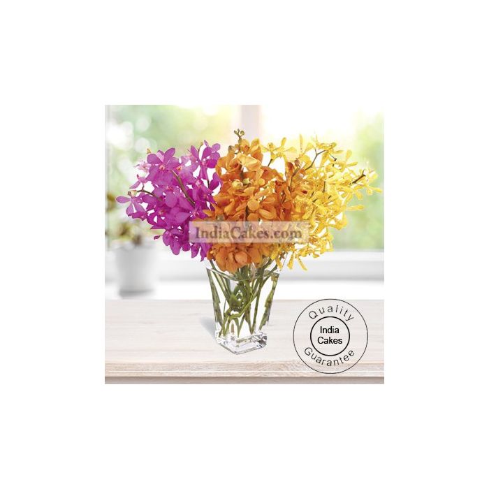 10 EXQUISITE ORCHIDS ARRANGED WITH A GLASS VASE 10 EXQUISITE ORCHIDS ARRANGED WITH A GLASS VASE