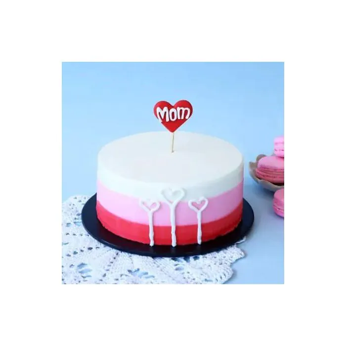 Mom's Heart Layer Cream Cake Half Kg