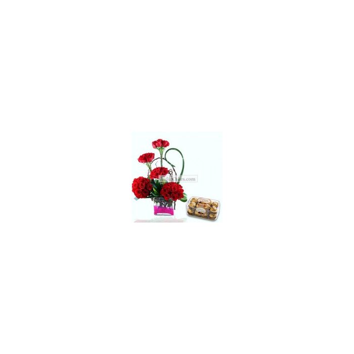 Cute Red Roses Arragement with Ferrero Rocher Chocolates Cute Red Roses Arragement with Ferrero Rocher Chocolates