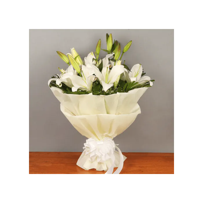 Refined Beauty of 6 White Lilies Bunch