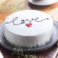 Eggless Little Heart White Forest Cake Half Kg thumbnail