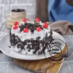 Black Forest Cake Half Kg