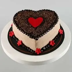 Choco Heart Valentines Cake Half Kg