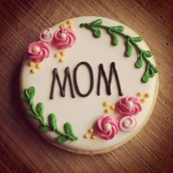 Delicious Mom Cake