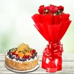 Fruit and Nut Cake Half Kgs with 6 Red Roses Bunch