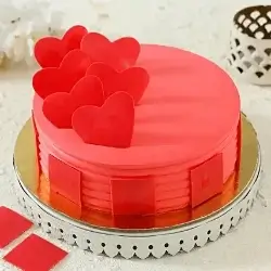 Strawberry Cake with Hearts Half Kgs