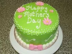 Yummy Mothers Day Cake